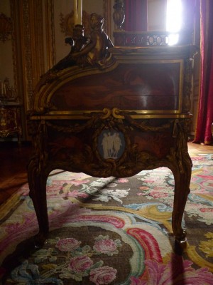 Versailles - Bureau du roi3.jpg