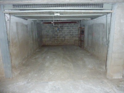 garage.jpg