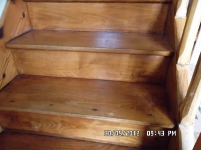 escalier 002.JPG