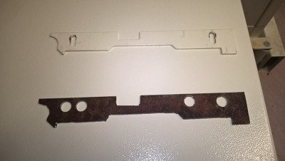 plaque origine et plaque remplacement.jpg