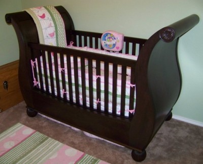 Grand Daughter crib by Les Hastings.jpg