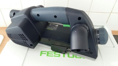 A noter que la sortie d'aspirateur se dÃ©clipse et s'inverse pour passer Ã  droite ou Ã  gauche selon les besoins. Pratique !