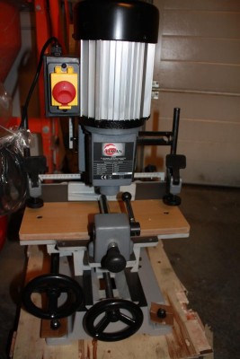 Mortaiseuse Ã  BÃ©dane CarrÃ©e LEMAN 750