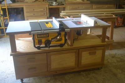 router table and blade 2.jpg