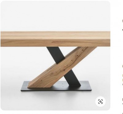 pied de table.JPG
