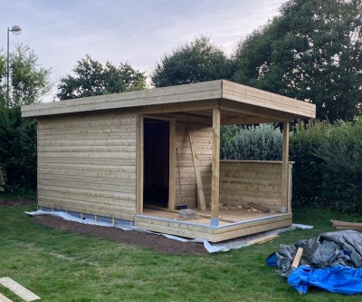 2021 Chantier abri de jardin 11.jpg (159.03 Kio) Consulté 2230 fois Presque fini