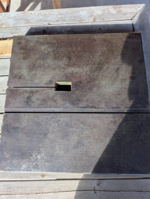 Table_nettoyée.jpg