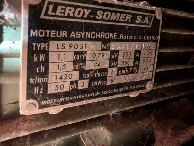 Moteur_plaque.jpg