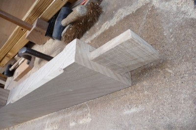 P1050018 Tenon traverse basse.JPG